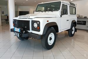 Land Rover Defender 90 2.2 TD4 Station Wagon Adven