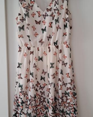 Vestitino bianco con farfalle