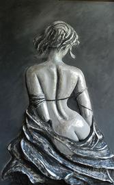 Debora donna  vista di schiena.