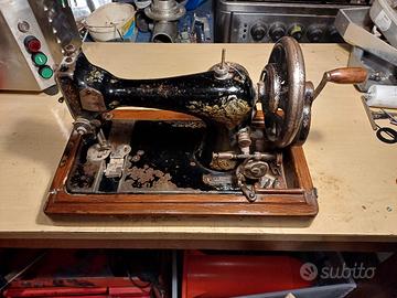 macchina da cucire da esposizione 