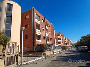 MONOLOCALE A ROMA