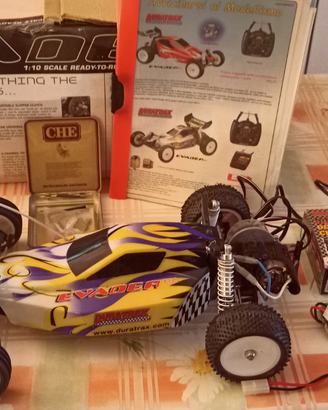 Macchina Auto radiocomandata 1/10 Evader bx