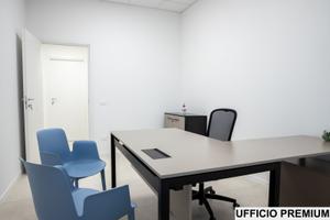 Uffici, sala corsi e postazioni coworking a Soave