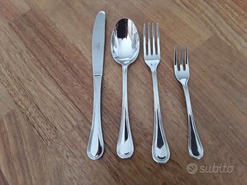 Servizio posate