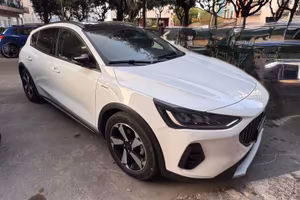 FORD Focus 1.0 EcoBoost Hybrid 125 CV 5p. Active