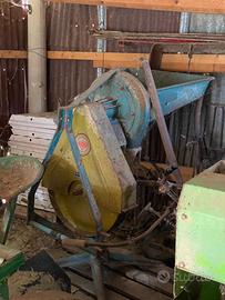 Mulino per Cereali Animali