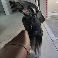 Vespa 50 colore nera