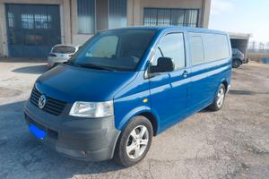 Volkswagen multivan 9 pos 2.5 tdi 131 cv tiptronic