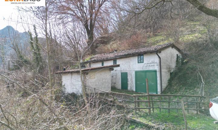 Cascina - Gardone Val Trompia