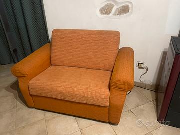 Divano 2 posti letto singolo