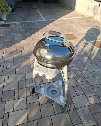BARBECUE A GAS