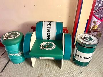 SALOTTO VINTAGE GARAGE PETRONAS-brand ALPINI M.