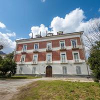 Appartamento in VILLA D'EPOCA