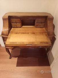 scrittoio a ribalta con cassettiera