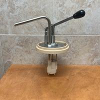 Dosatore per alimenti