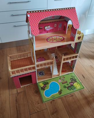 Casetta bambole in legno + accessori 
