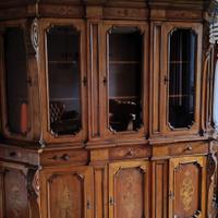 Credenza
