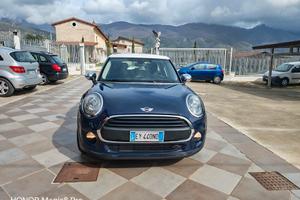 Mini 1.5 Cooper D Business XL 5 porte