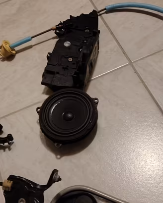 Vetro posteriore sx + motorino alzavetri Bmw 