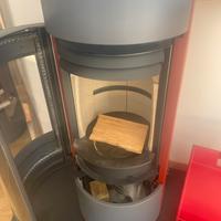 Stufa a legna scan 83 a lunga autonomia