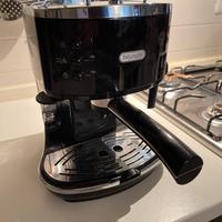 Macchina del caffè De Longhi