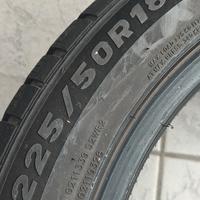 N 4 Pneumatici invernali 225x50 R18 99V