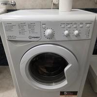 Lavatrice indesit