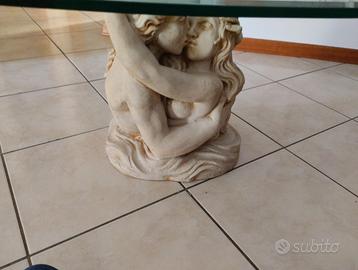 Tavolo da salotto ovale in cristallo