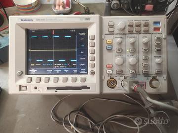 Oscilloscopio Tektronix TDS 3052  2Ch 500MHz 5Gs/s