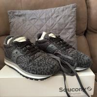 Saucony 38