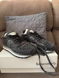 Saucony 38