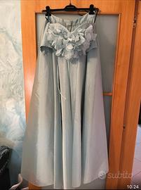 Abito da cerimonia nuovo.