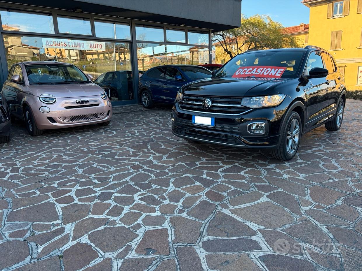 VOLKSWAGEN T-Cross
