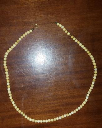 collana vintage con chiusura in oro 18 k