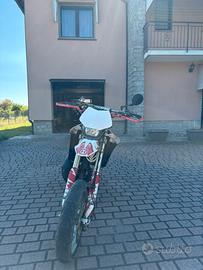 Husqvarna SM 125 2T