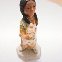 statuetta in resina serie Castagna 