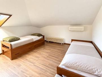Stanza in appartamento di 215 m² a Vicenza