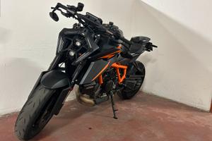 KTM 1390 Super Duke R
