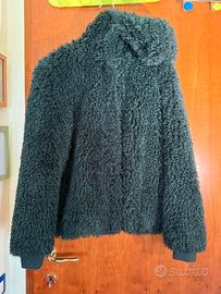 Giacca teddy pelliccia ecol. con cappuccio verde