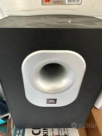 Subwoofer attivo JBL guasto