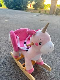 Cavallo dondolo UNICORNO