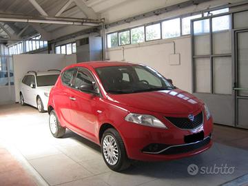 LANCIA Ypsilon 0.9 TwinAir 85 CV 5 porte Metano