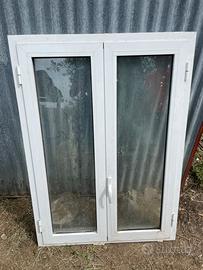 Finestra alluminio doppio vetro