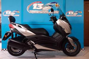 YAMAHA X-MAX 300