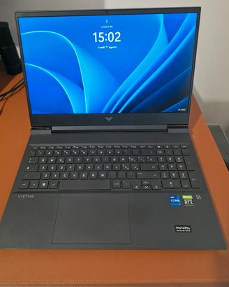 HP Victus 16