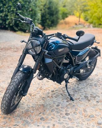 Ducati Scrambler Nightshift 800 2025