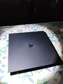 PS 4 PRO 