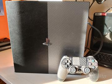 Ps4 Pro 1Tb Custom + Un controller e 5 giochi