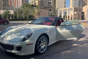 Ferrari 599 v12