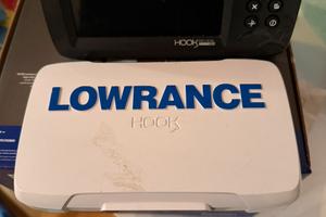 Lowrance hook reveal 5”  50/200 HDI
